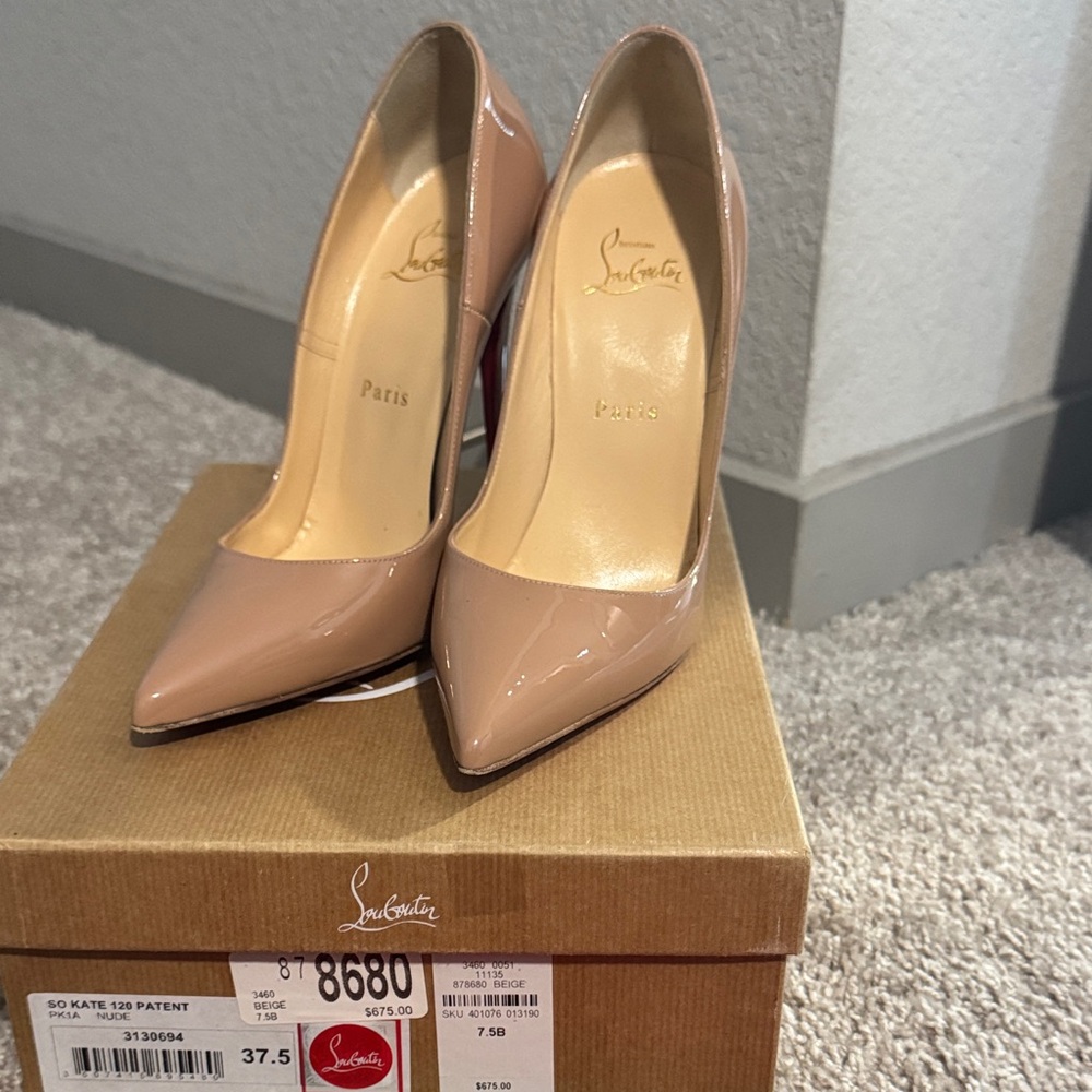 Christian Louboutin So Kates